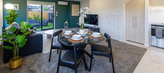 Serene Living 2 bed with Carpark