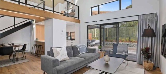 Serenity on Sophia - Spa Pool, Sleeps 6