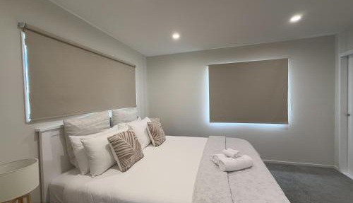 SkyStars Brand New 5BR Skyline Haven 01