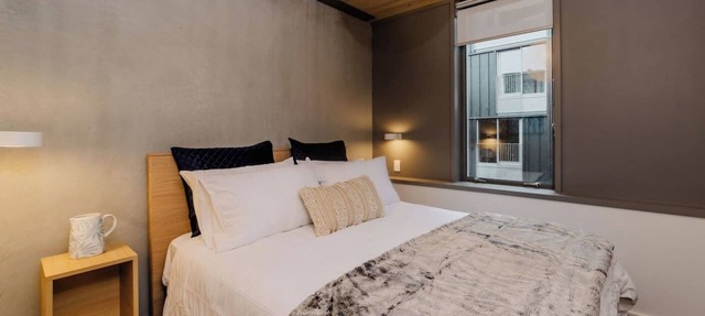 Spacious 2BR Oasis in Central Wellington w Terrace