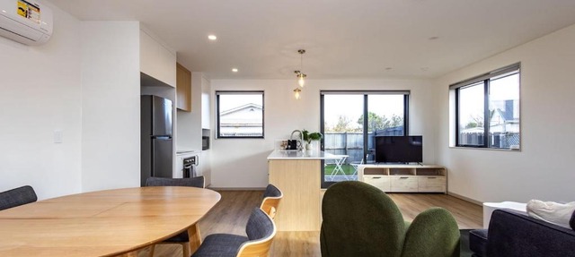 Spacious Hornby Home Sleeps 8 Garage & Yard