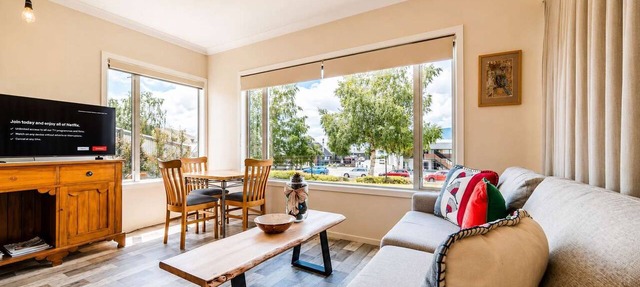 Starlight Suite | Tekapo 1BR + Lake Walk