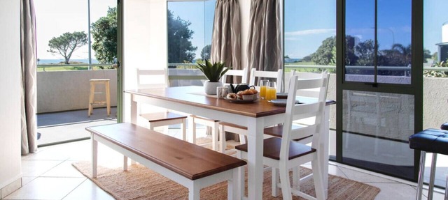 Steps from Papamoa Beach | Ocean Views, Large & Relaxed Coastal Stay