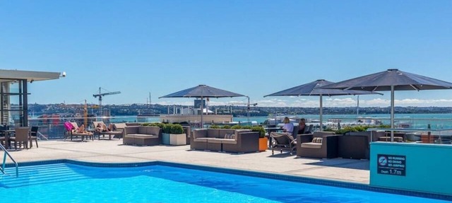 Stylish Retreat with city views in Auckland CBD