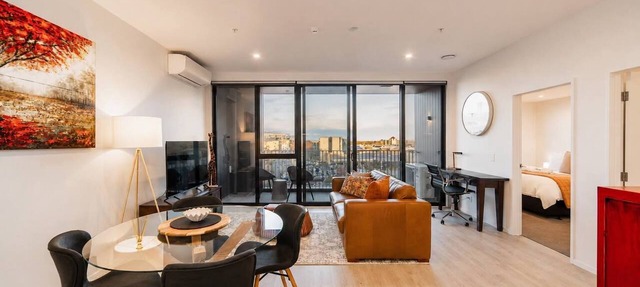 Sunny Top Floor CBD Apt | Private Balcony
