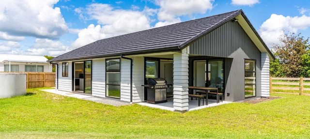 Sweet and Stylish - Mangawhai Heads Holiday Home
