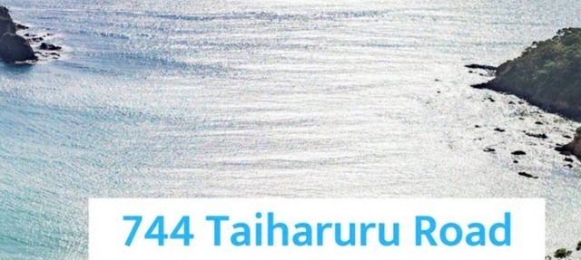 Taiharuru beach bach. Best of beach and rural living.