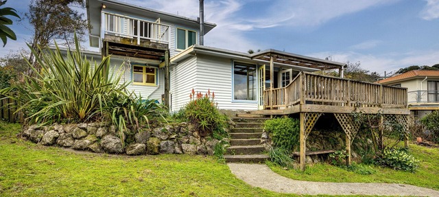 Tainui Retreat - Havelock North Holiday Home