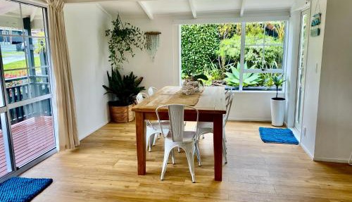 Tairua Tides - Relaxed Coastal Retreat