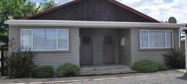 'THAT PLACE' - Waimarino- National Park Village