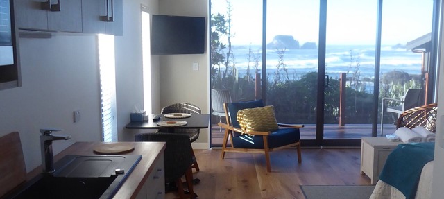 The Bay House Beachfront Accommodation