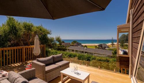 The Captain's Lookout - Onemana Holiday Home