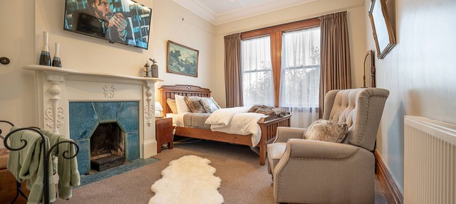 The Fern & Thistle Boutique Accommodation - Drinks, Hotpool, Sauna