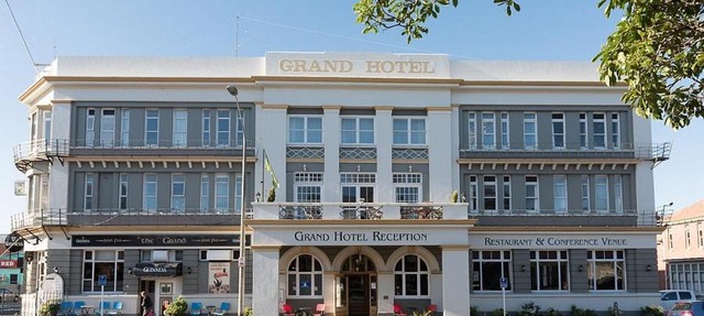 The Grand Inn