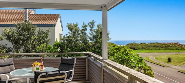 The Sun Capsule - Ohope Beach Holiday Home