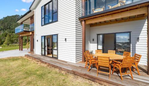 The Terraces - Pauanui Holiday Home