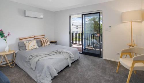 The Tranquil Hutt Escape