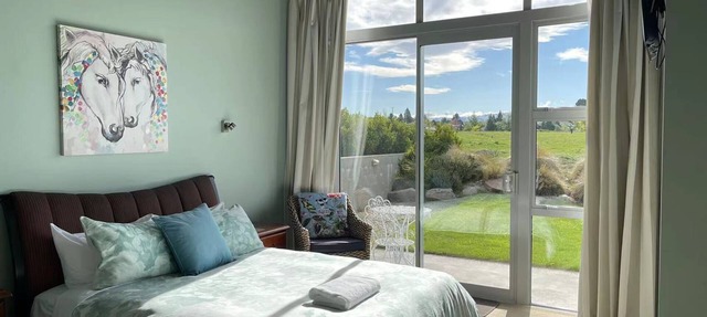 Three Rivers Lodge