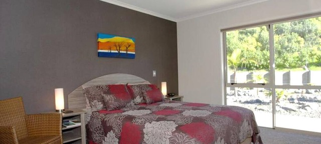 Tranquil Retreat Close to Wineries in Hawke’s Bay, New Zealand