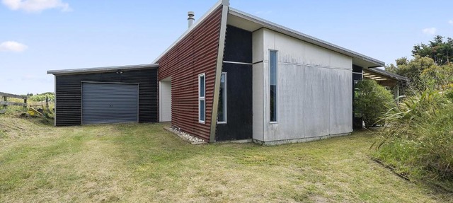 Tranquilo - Waikawa Beach Holiday Home