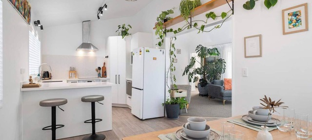 Urban Nook - Stylish Two Bedroom Hideaway
