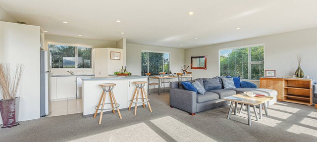 Vineyard View - Blenheim Holiday Home