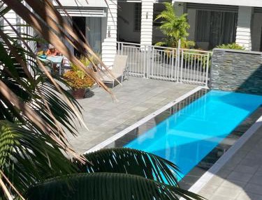 Waterfront 2 Bed, 2 Bath & Pool
