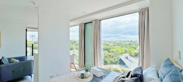 Well-Priced CBD Studio with Lovely Outlook