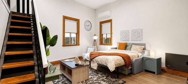 Wellington City Loft | Parking + Kitchen