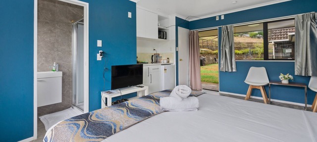 Westminster Mountainside 1bedroom studio Unit 2