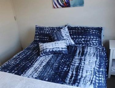 Westport Central Apartment