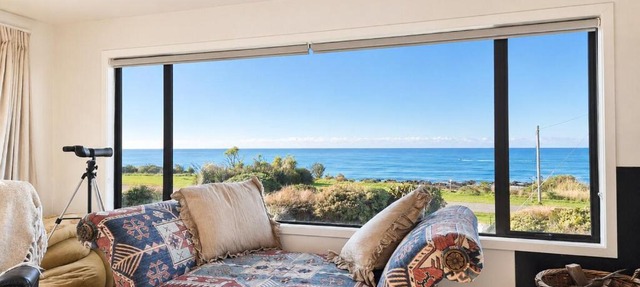 Whale Inn, Kakanui
