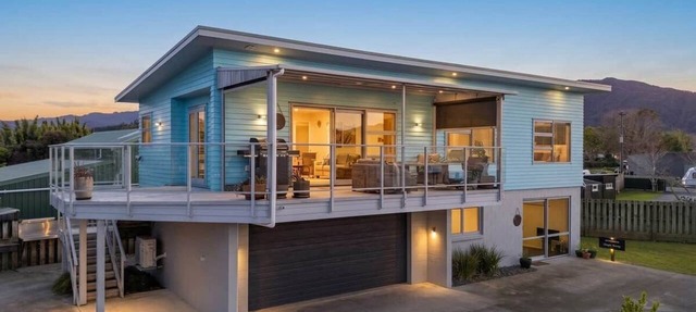 Wharf Landing: Entire Home