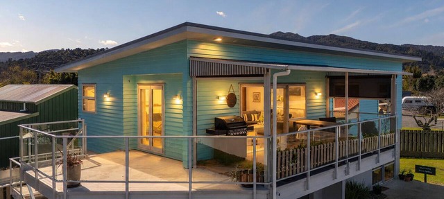 Wharf Landing: The Apartment