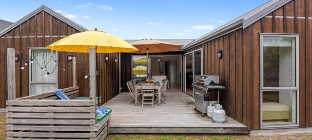 White Sands Haven - Omaha Family Escape