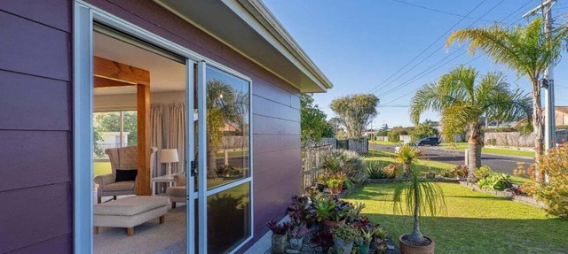 Williamson Getaway - Whangamata