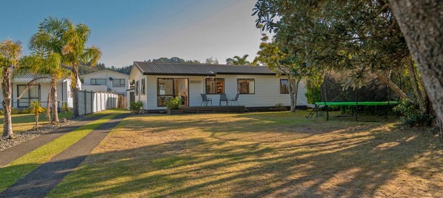 Wonderful Whangamata - Whangamata Holiday Home