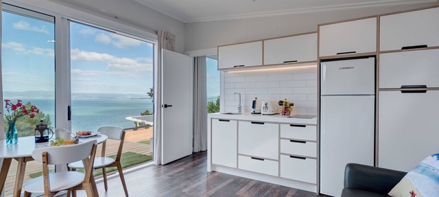 Woodside Bay Chalets