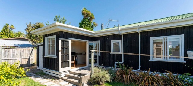 Wych Hazel - cute 2 bedroom cottage, cental Taupo