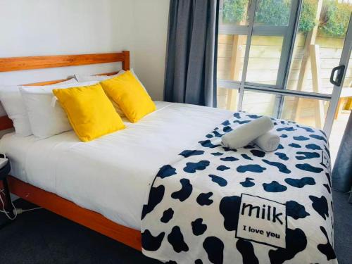 2 bedrooms, easy to start your journey