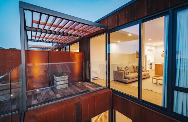 95 Hardy Street Apartment 1