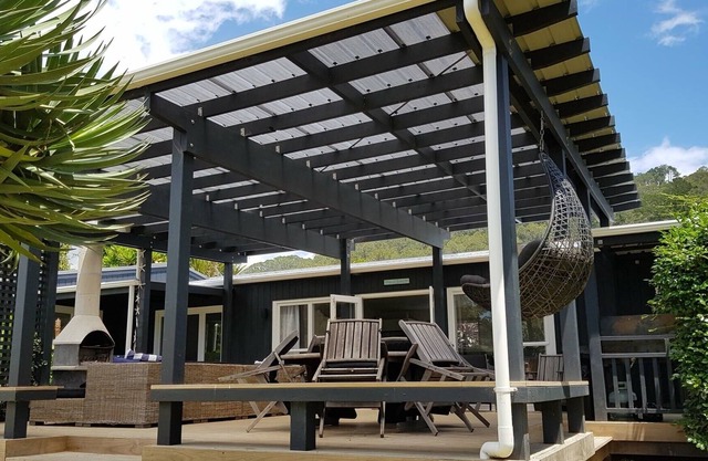Beachy Bliss - Hahei Holiday Home
