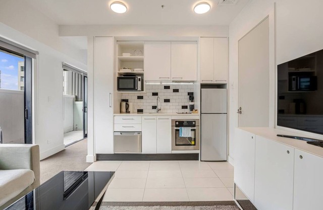 Bright & modern 1BR in Auckland CBD : Zodiak Stays