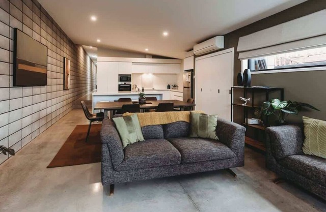 Contemporary Townhouse in New Plymouth