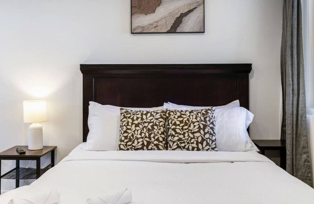 Dan's Torbay Retreat is only 6-minutes to Beach