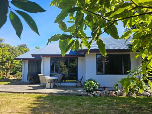 Fisherman's Friend - a spacious family beach home