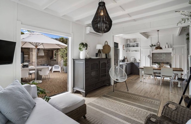 French Cottage by Waiheke Pure