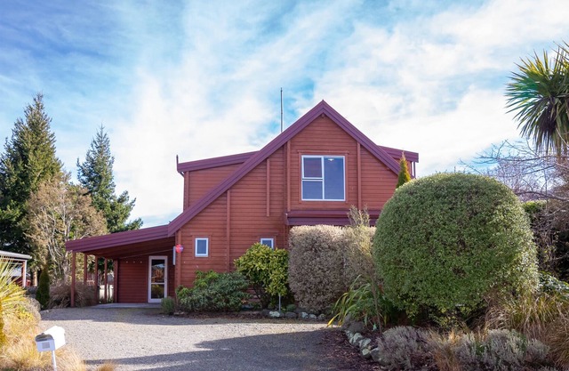 HANMER HAVEN, pet friendly, with a garden in Hanmer Springs