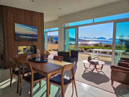 Infinity Lakeview