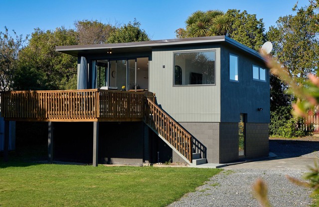 Kaikōura Getaway | Modern | Mountain Views - KK4313
